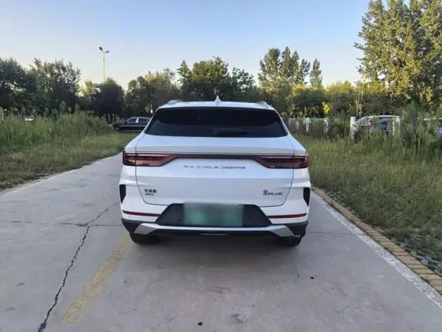BYD Song PLUS — Фото автомобиля 10