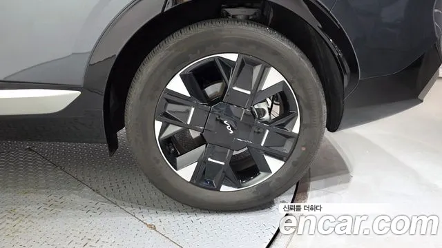 Kia Sportage 5th Gen — Фото автомобиля 6