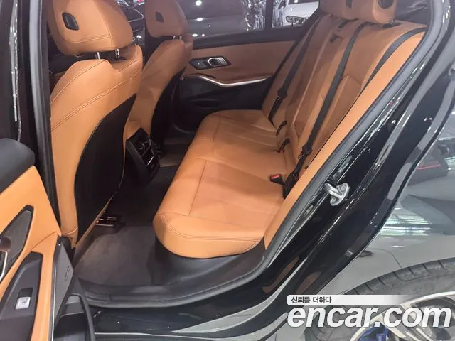 BMW 3 Series G20 — Фото автомобиля 11