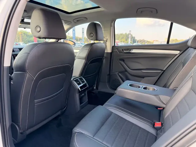 Skoda Superb — Фото автомобиля 16