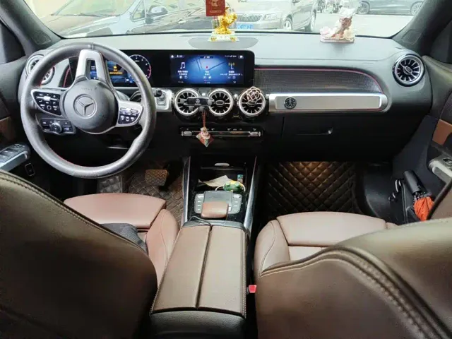Mercedes-Benz GLB-Class — Фото автомобиля 12