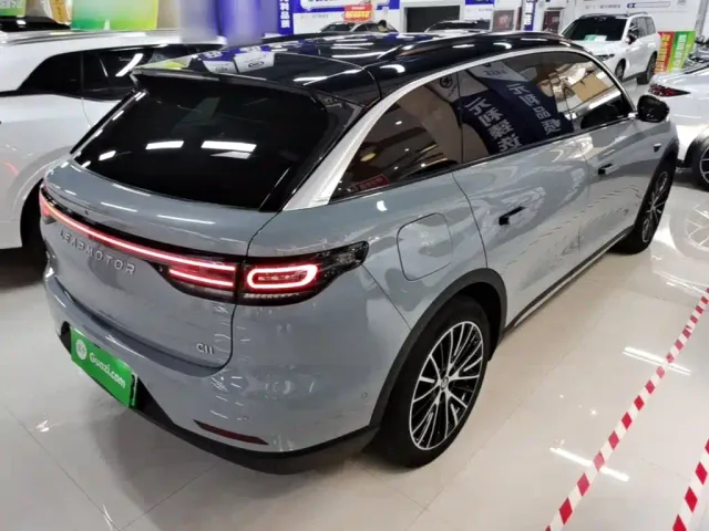 Leapmotor C11 — Фото автомобиля 6