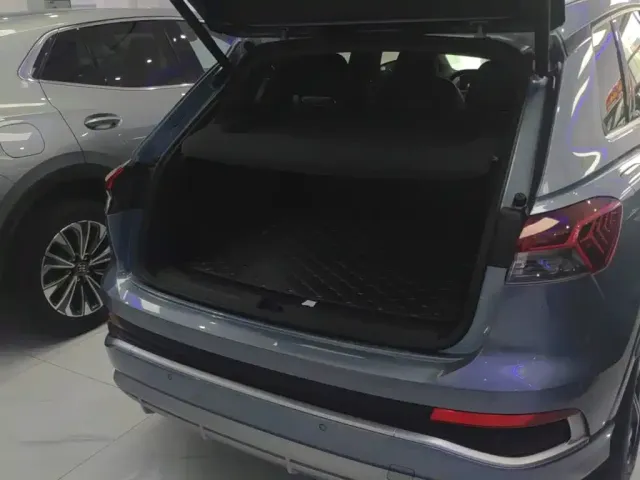 Audi Audi Q4 e-tron 2024 40 e-tron Creation Edition — Фото автомобиля 18
