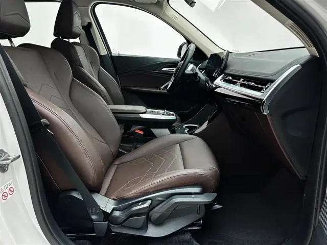 BMW X1 — Фото автомобиля 12