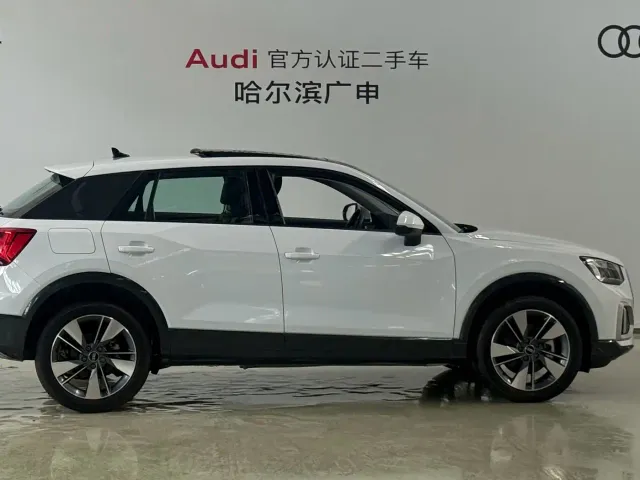 Audi Q2L — Фото автомобиля 5