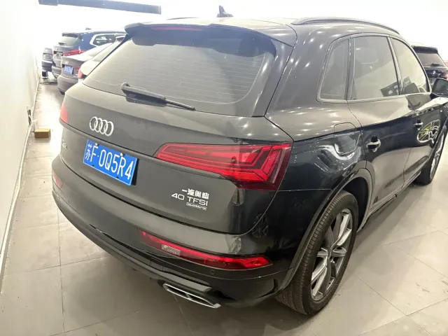 Audi Q5L — Фото автомобиля 6