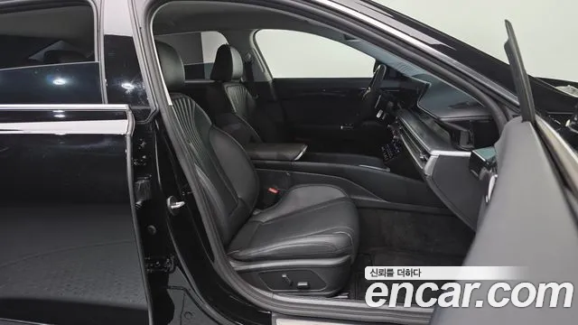 Hyundai Grandeur Grandeur (GN7) 3.5 Бензин 2WD — Фото автомобиля 24