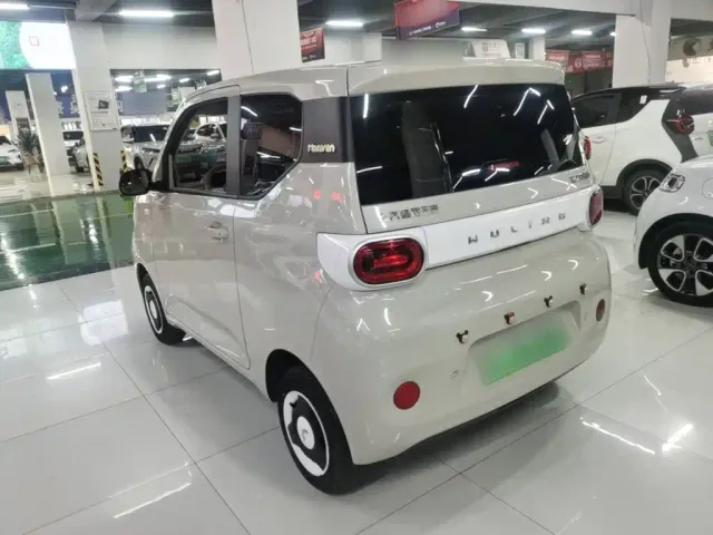 Wuling Hongguang Mini EV — Фото автомобиля 4