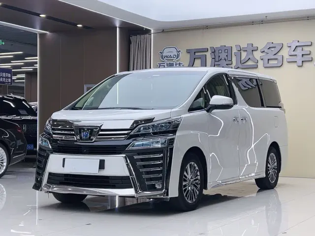 Фотография автомобиля — Toyota Vellfire