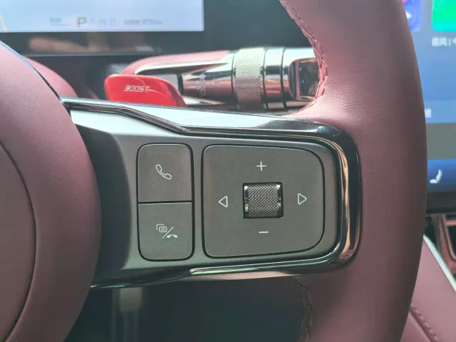 Denza Z9GT — Фото автомобиля 18