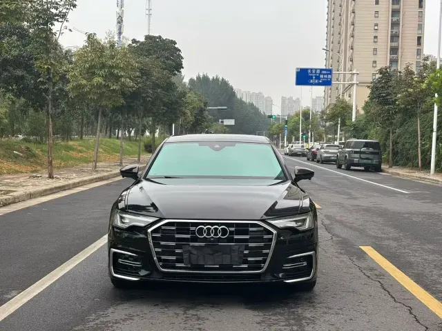 Audi A6L — Фото автомобиля 2