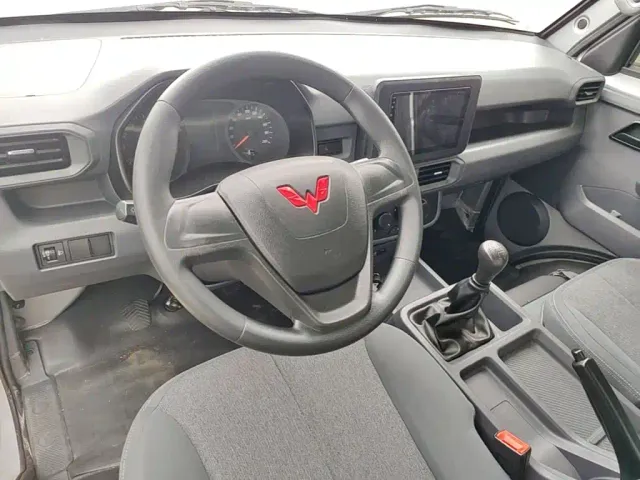 Wuling Longka — Фото автомобиля 9
