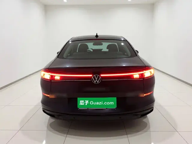 Volkswagen Lamando — Фото автомобиля 5