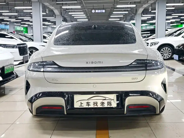 Xiaomi SU7 — Фото автомобиля 5
