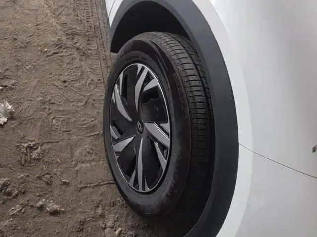 Changan Qiyuan Q05 — Фото автомобиля 6