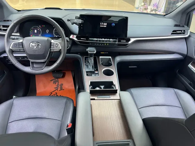 Toyota Granvia — Фото автомобиля 20