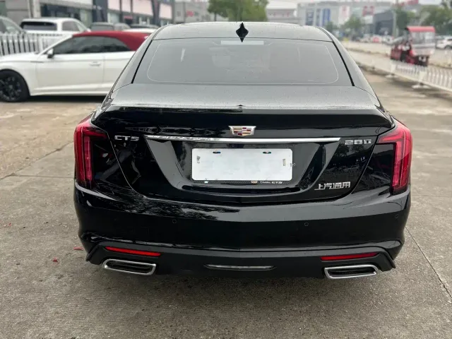 Cadillac CT5 — Фото автомобиля 10