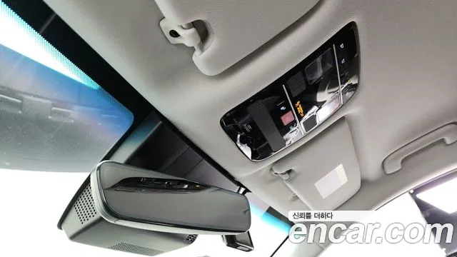 Hyundai Grandeur Grandeur (GN7) 3.5 Бензин 2WD — Фото автомобиля 19