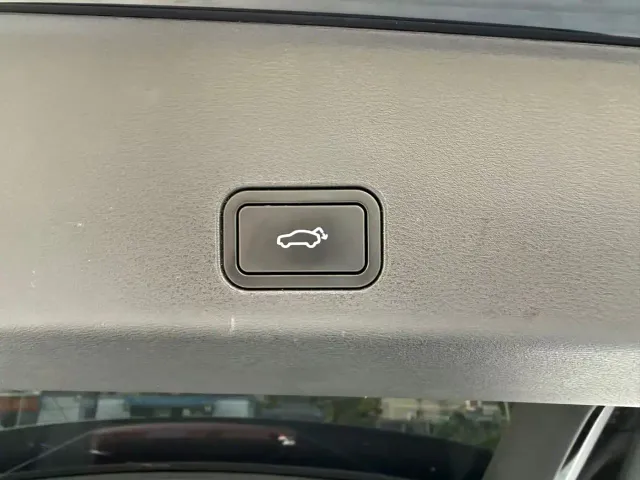 Geely Xingyue L — Фото автомобиля 9
