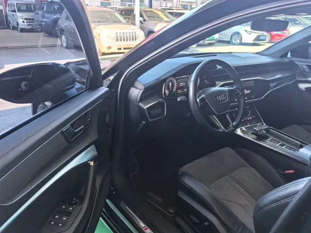 Audi A6L — Фото автомобиля 7