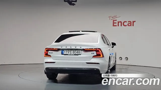 Вольво S60 S60 третьего поколения B5 Ultimate Bright — Фото автомобиля 4
