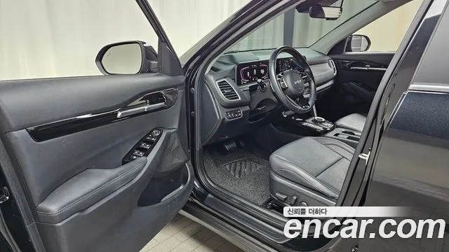 Kia Seltos New — Фото автомобиля 15