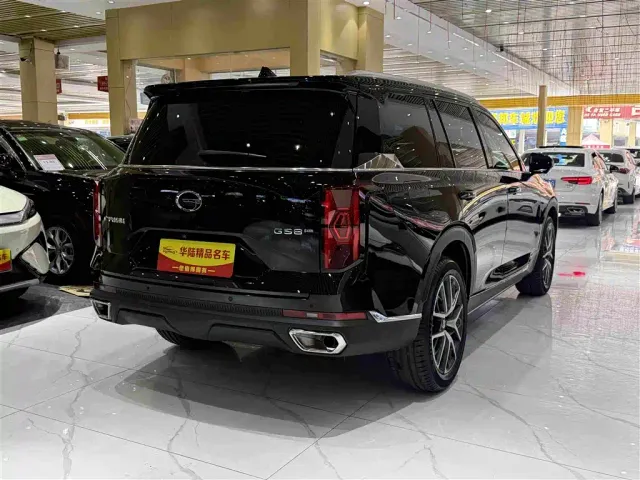 GAC Trumpchi GS8 — Фото автомобиля 6
