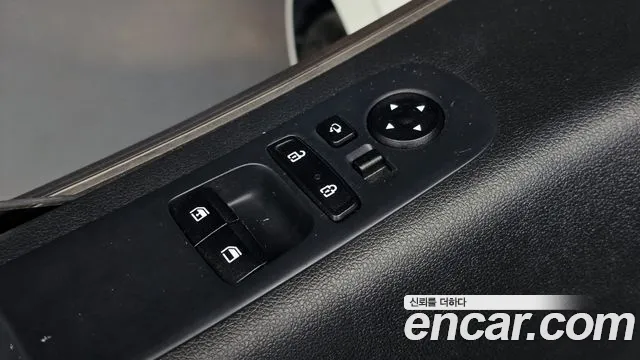 Hyundai Staria — Фото автомобиля 25