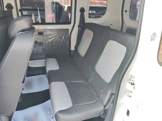 Wuling Zhiguang NEV — Фото автомобиля 16