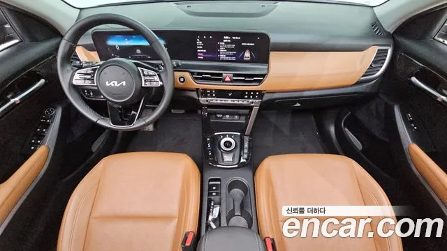 Kia Seltos — Фото автомобиля 10