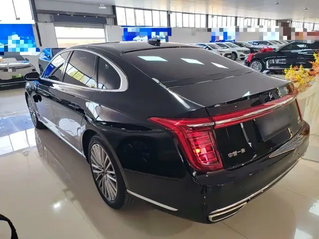 Hongqi H9 — Фото автомобиля 4