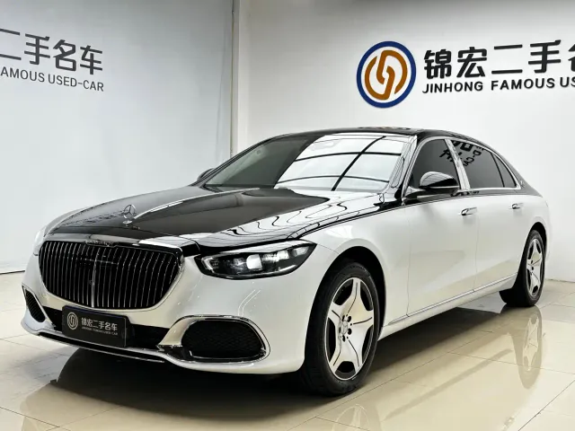 Фотография автомобиля — Mercedes-Benz Maybach S-Class