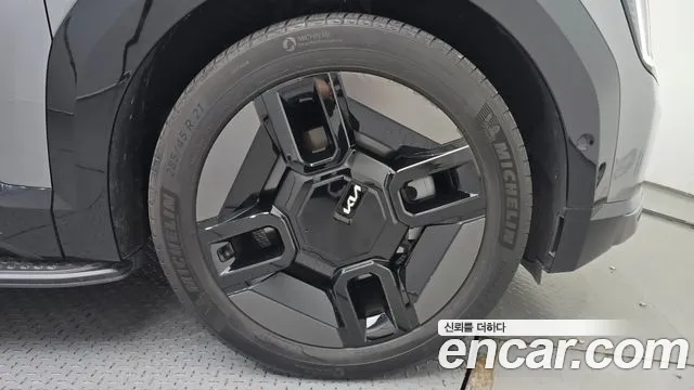 Kia EV9 — Фото автомобиля 21