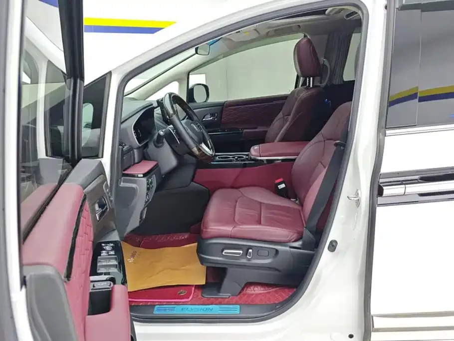 Honda Elysion 2022 2.0L e:HEV Supreme Edition — Фото автомобиля 9