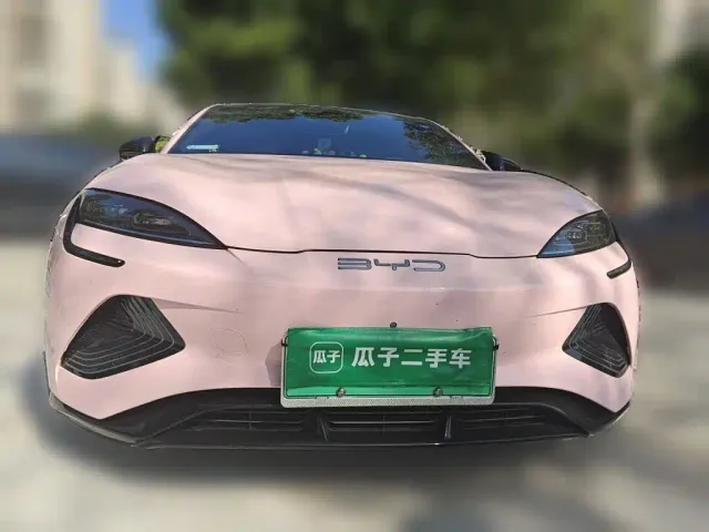 BYD Seal — Фото автомобиля 2