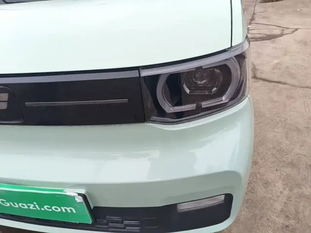 Wuling Hongguang Mini EV — Фото автомобиля 23