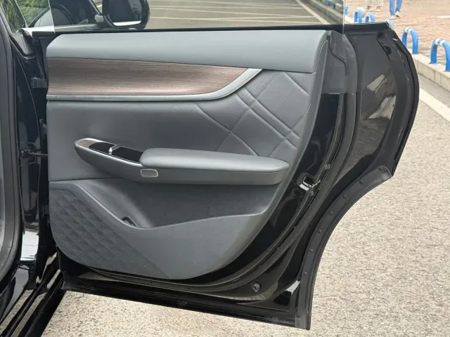 Changan Qiyuan A07 — Фото автомобиля 18