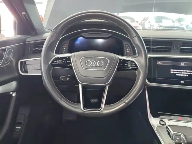 Audi A6L — Фото автомобиля 10