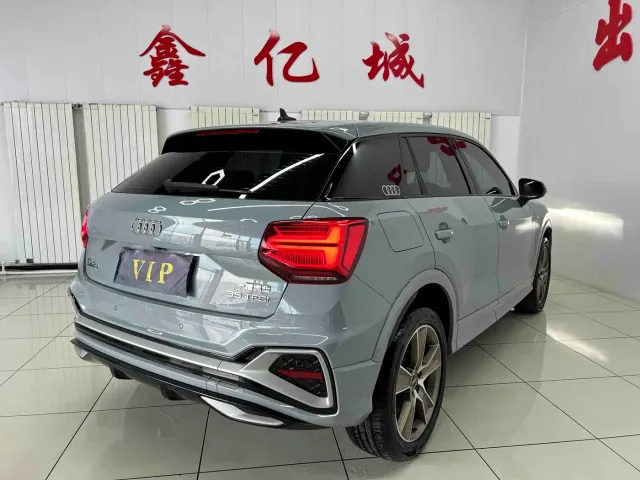 Audi Q2L — Фото автомобиля 4