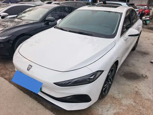 Фотография автомобиля — Roewe D7