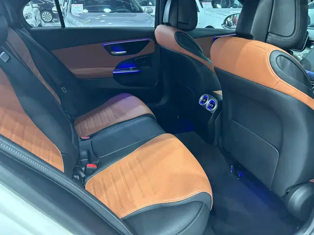 Mercedes-Benz C-Class — Фото автомобиля 15