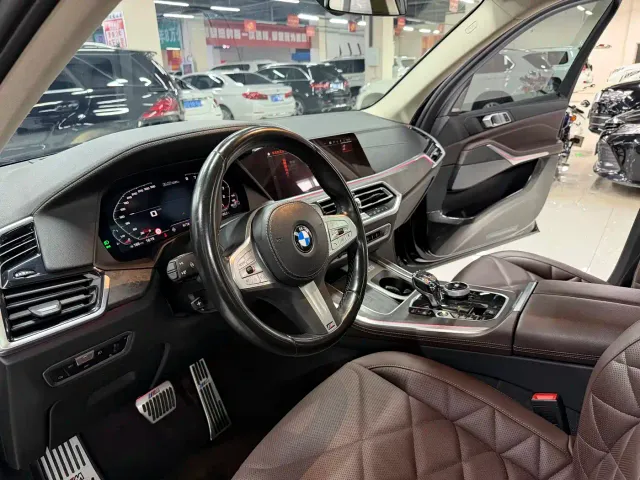 BMW X5 — Фото автомобиля 10