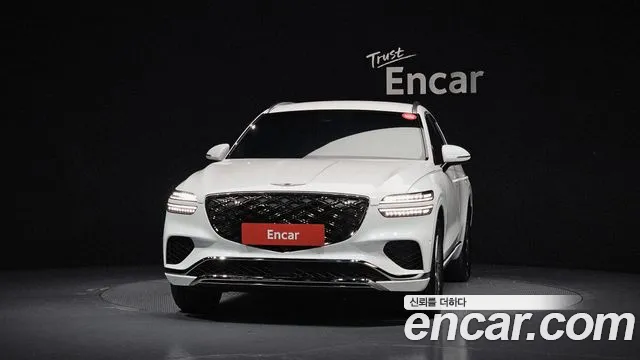 Genesis GV70 — Фото автомобиля 3
