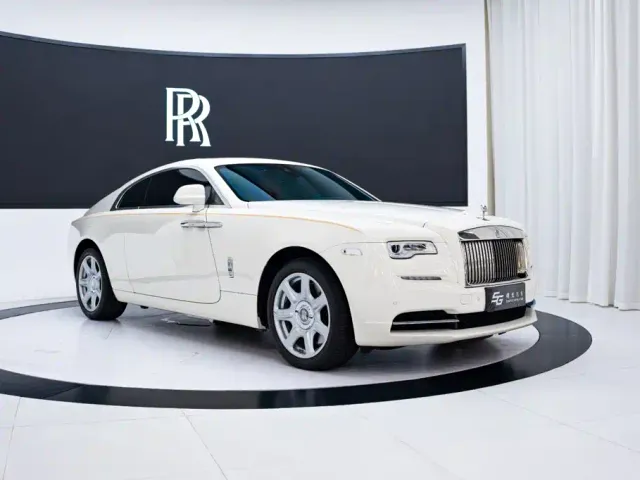 Rolls-Royce Wraith — Фото автомобиля 3