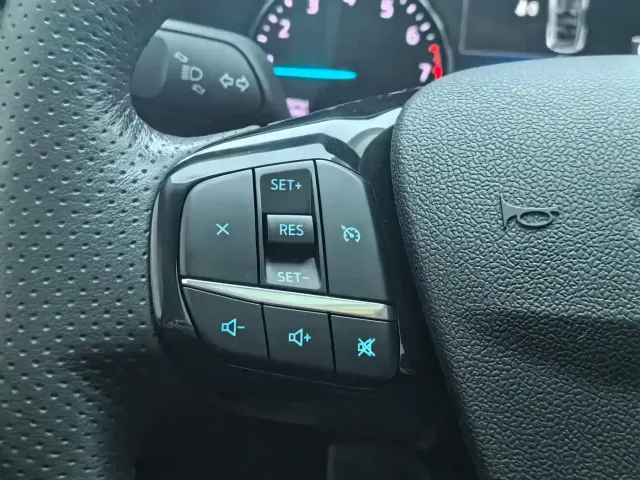 Ford Escape — Фото автомобиля 25