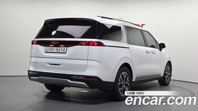 Kia Canival Carnival 4 поколение Дизель 9 мест Prestige — Фото автомобиля 2
