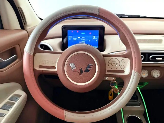 Wuling Hongguang Mini EV — Фото автомобиля 24