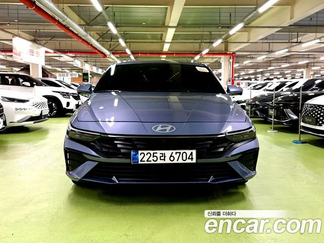 Hyundai Avante — Фото автомобиля 3