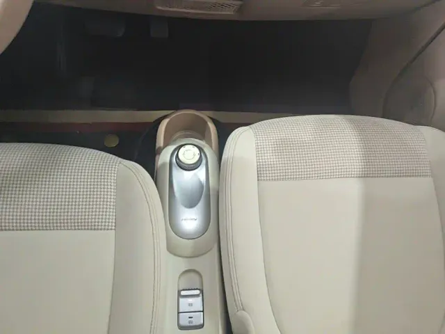 Wuling Hongguang Mini EV — Фото автомобиля 13