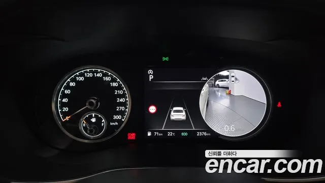 Genesis G70 New — Фото автомобиля 8